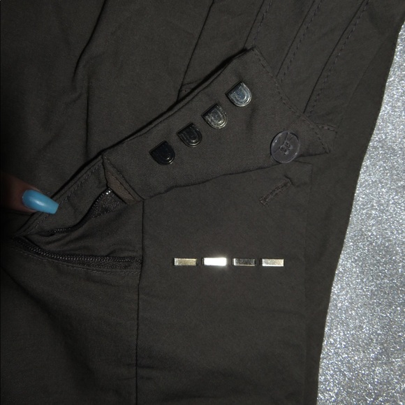 Eclipse shorts - Picture 3 of 5